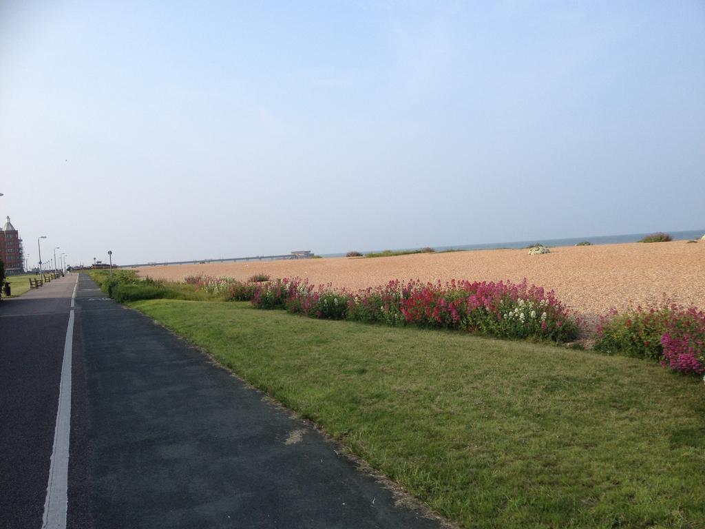 Victorian Cottage - The Beach Walmer Exterior photo